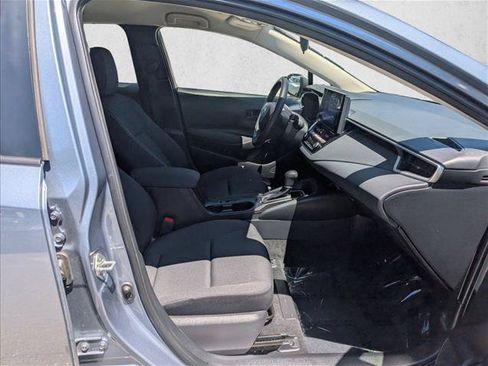 Certified 2025 Toyota Corolla LE w/ Convenience Package FWD image 18