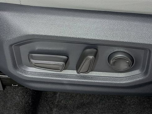 New 2026 Toyota Tundra SR5 AWD/4WD image 12