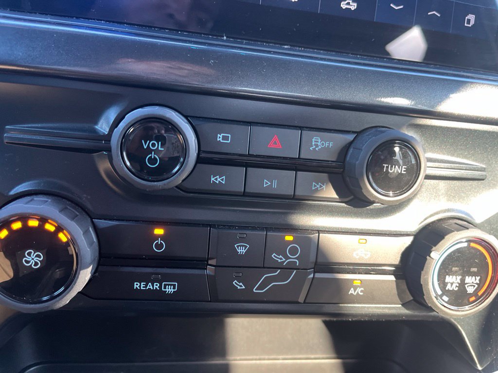Used 2025 Ford F150 STX RWD image 18