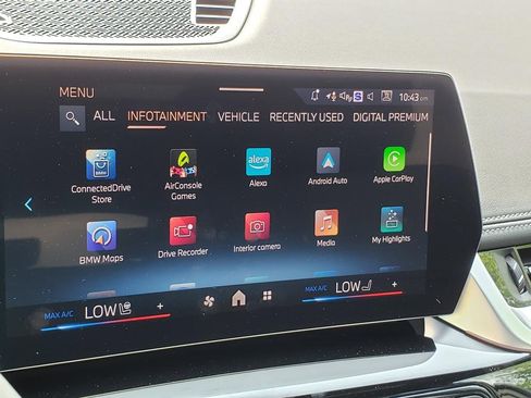 New 2025 BMW X1 xDrive28i w/ Premium Package image 11