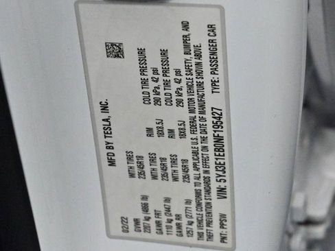 Used 2022 Tesla Model 3 Long Range image 33