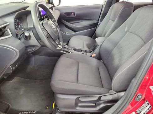 Used 2023 Toyota Corolla LE FWD image 19