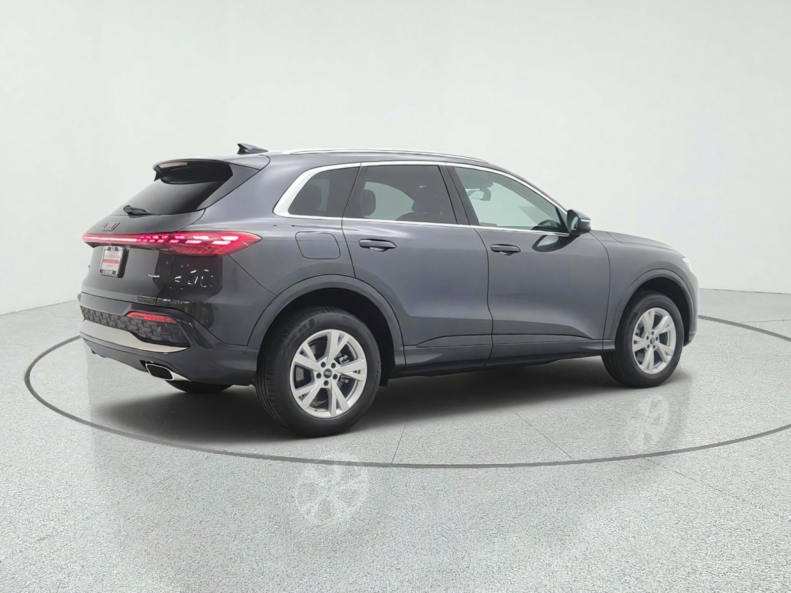 New 2026 Audi Q5 Premium AWD/4WD image 5