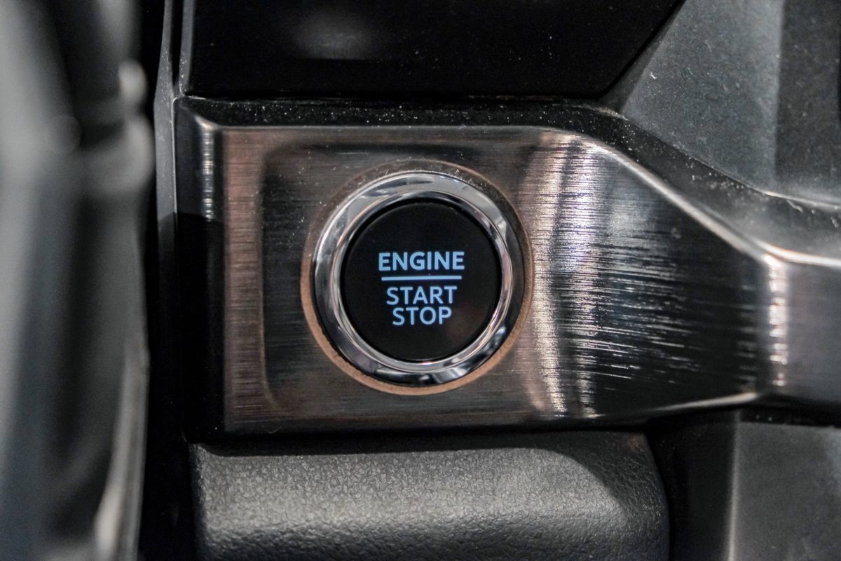 Used 2023 Ford F350 Lariat w/ Tow Technology Package AWD/4WD image 20