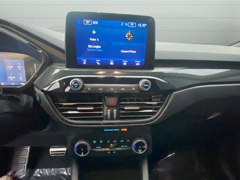 Used 2024 Ford Escape ST-Line image 15