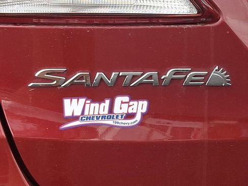 Used 2018 Hyundai Santa Fe SE AWD/4WD image 29