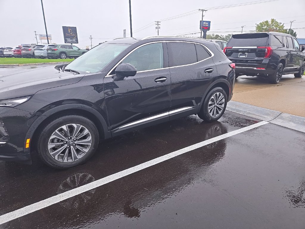 Certified 2024 Buick Envision Preferred AWD/4WD image 5