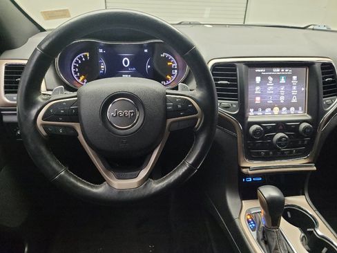 Used 2017 Jeep Grand Cherokee Limited AWD/4WD image 22