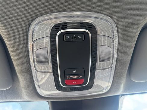 Used 2024 Hyundai Elantra SEL FWD image 12