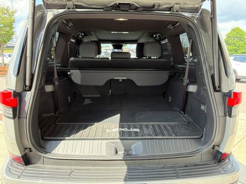 Used 2025 Lexus GX 550 w/ Accessory Package (2T) AWD/4WD image 15