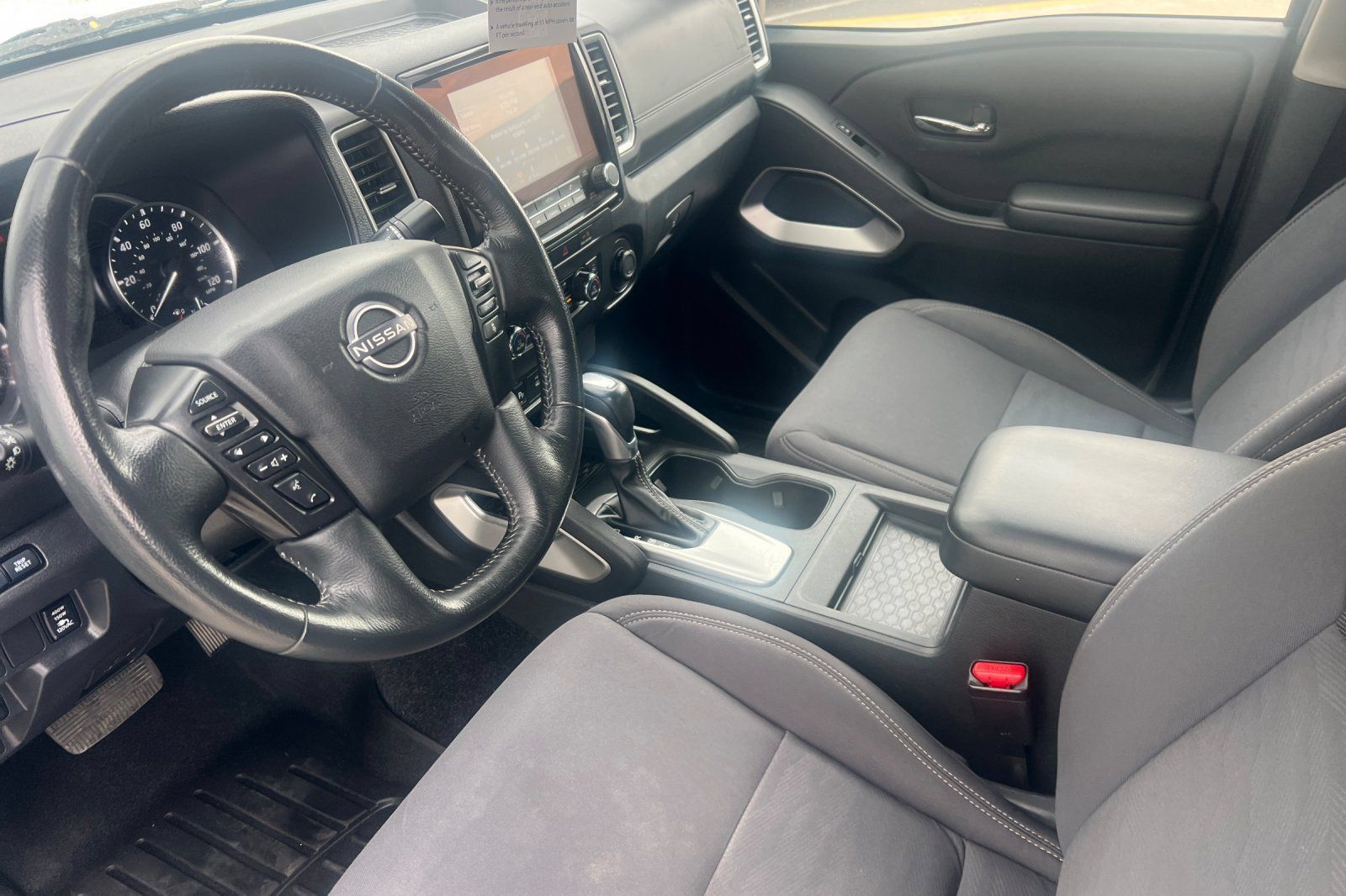 Used 2023 Nissan Frontier SV w/ Technology Package AWD/4WD image 7