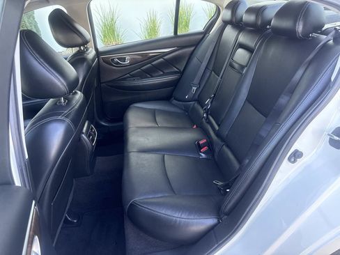 Used 2016 INFINITI Q50 3.0t Premium w/ Driver Assistance Package RWD image 12