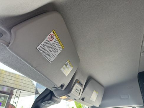 Used 2023 Ford Transit 250 Medium Roof AWD w/ Load Area Protection Package image 16