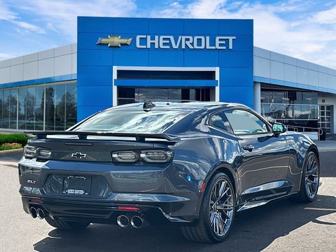 Used 2023 Chevrolet Camaro ZL1 RWD image 4