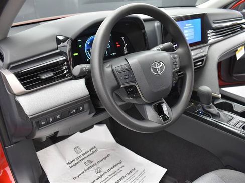 Certified 2025 Toyota Camry LE w/ Convenience Package FWD image 59