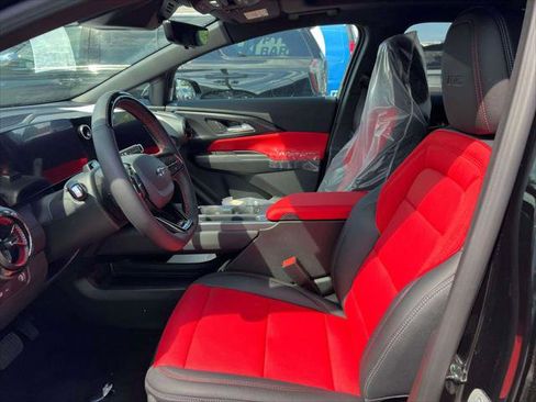 New 2025 Chevrolet Equinox EV RS image 9