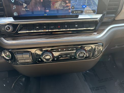 Used 2026 Chevrolet Silverado 1500 RST RWD image 34