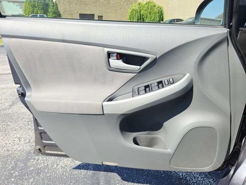 Used 2011 Toyota Prius Two FWD image 31