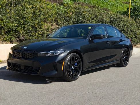 Used 2025 BMW M340i xDrive w/ Premium Package image 26