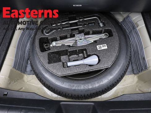Used 2022 Honda Civic Touring image 21