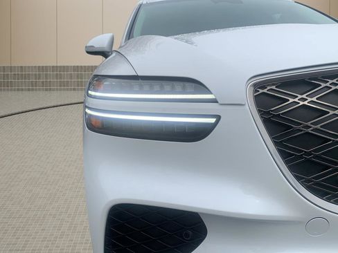 Certified 2026 Genesis GV70 2.5T Select image 10