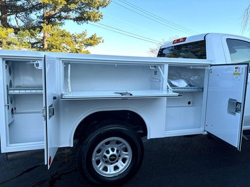 Used 2025 Chevrolet Silverado 3500 W/T w/ WT Convenience Package image 30