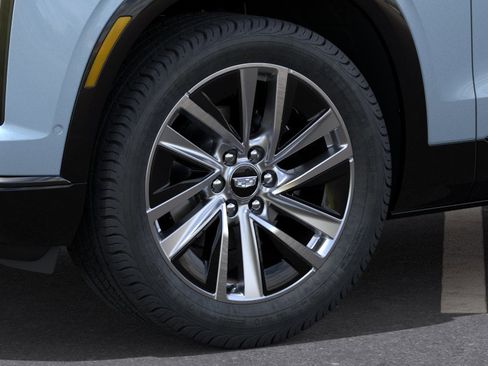 New 2026 Cadillac Vistiq Sport w/ LPO, Floor Liner Package AWD/4WD image 9