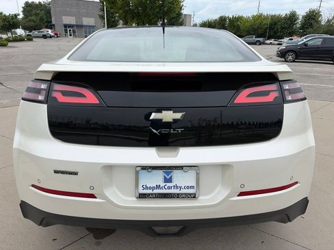 Used 2012 Chevrolet Volt Premium w/ Premium Trim Package FWD image 18