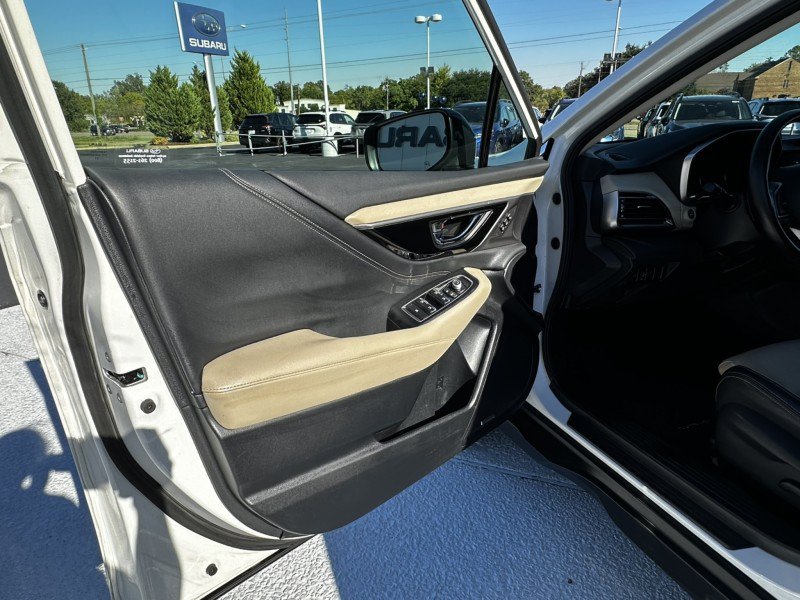 Certified 2021 Subaru Outback Limited AWD/4WD image 13