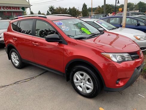 Used 2014 Toyota RAV4 LE AWD/4WD image 1