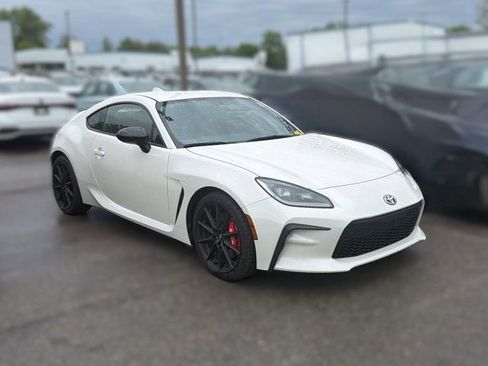 Used 2025 Toyota GR86 Premium w/ Performance Package RWD image 1
