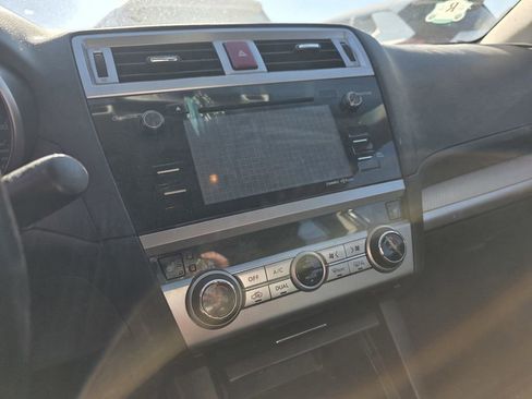 Used 2016 Subaru Legacy 2.5i Premium image 8