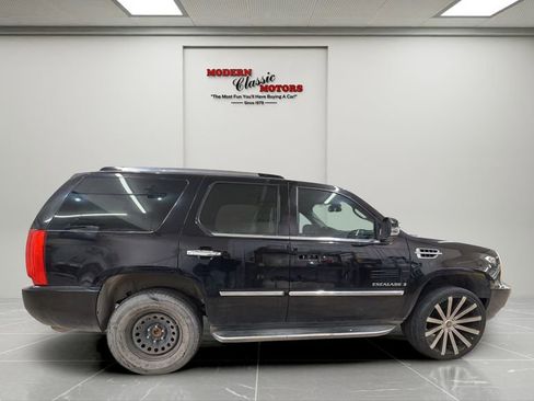 Used 2007 Cadillac Escalade AWD w/ Information Package image 6