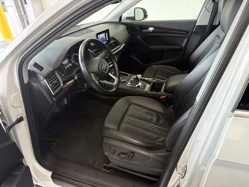 Used 2019 Audi Q5 2.0T Premium AWD/4WD image 7