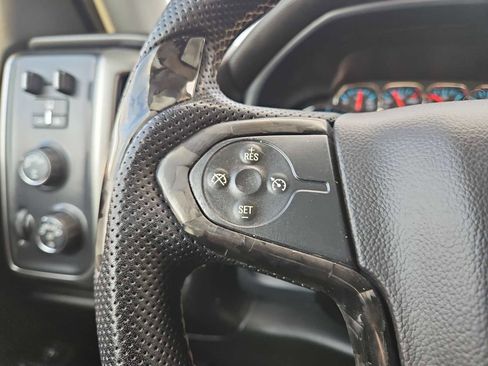 Used 2018 Chevrolet Silverado 1500 LT w/ All Star Edition image 23