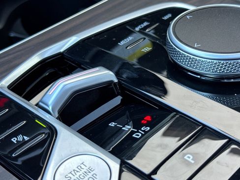 New 2026 BMW X5 xDrive40i image 17