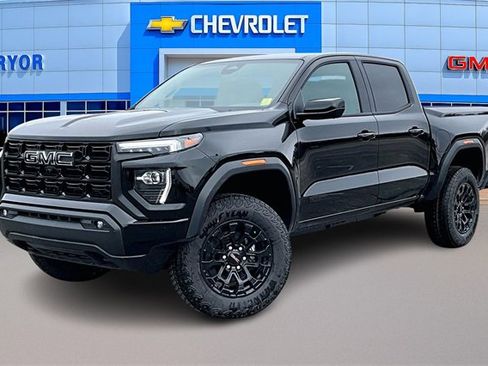 New 2026 GMC Canyon Elevation w/ Convenience Package image 2