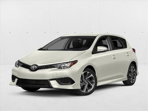 Used 2018 Toyota Corolla iM w/ Carpet Mat Package (TMS) image 1