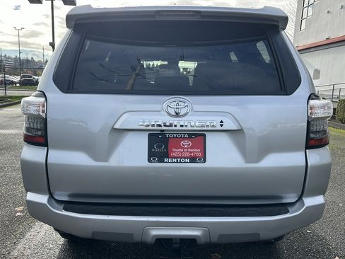 Certified 2024 Toyota 4Runner SR5 image 6