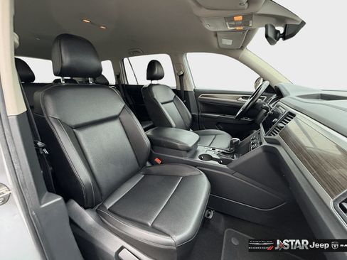 Used 2018 Volkswagen Atlas SE FWD image 12