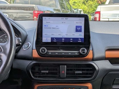 Used 2021 Ford EcoSport SE w/ SE Convenience Package FWD image 17