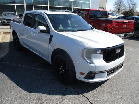 New 2026 Ford Maverick Lobo image 2