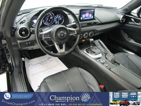 Used 2021 MAZDA MX-5 Miata RF Grand Touring RWD image 17