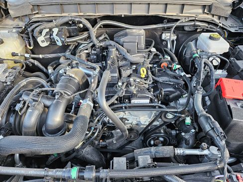Used 2022 Ford Bronco Outer Banks AWD/4WD image 36