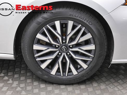 Used 2023 Nissan Altima 2.5 SV FWD image 30