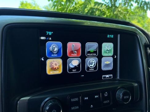 Used 2018 Chevrolet Silverado 1500 LTZ Z71 w/ LTZ Plus Package AWD/4WD image 37