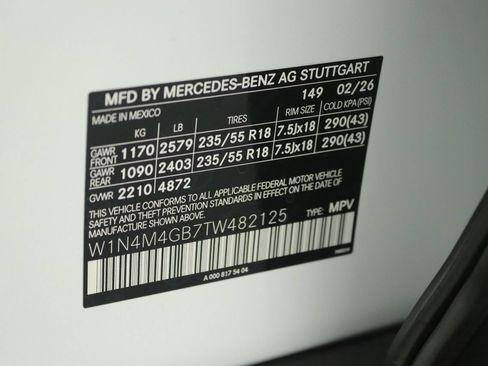 New 2026 Mercedes-Benz GLB 250 image 12