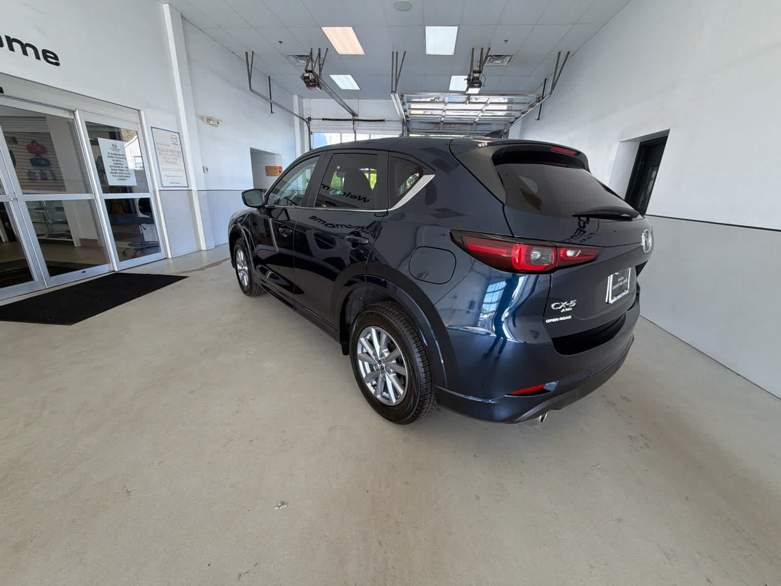 Used 2024 MAZDA CX-5 AWD 2.5 S w/ Select Package image 9