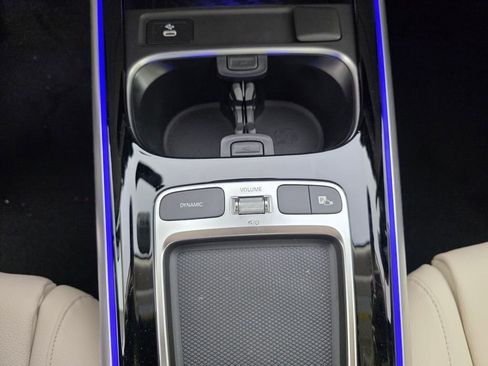 New 2026 Mercedes-Benz GLB 250 image 18