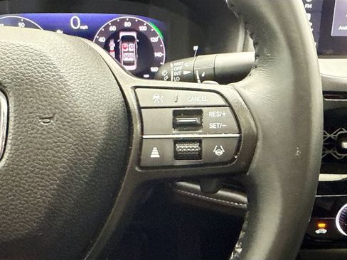 Used 2025 Honda Accord EX-L image 12